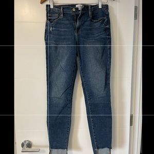 Aritzia Frame blue denim skinny jeans size 27